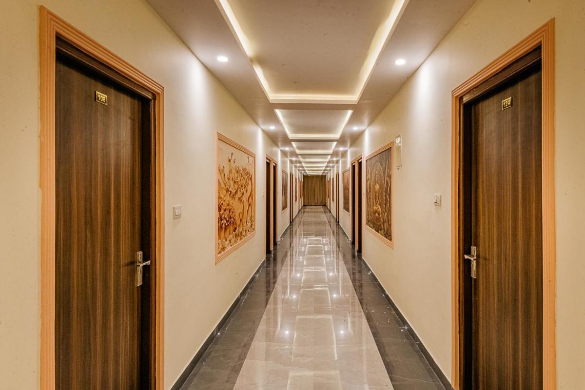 Aditya Palace Πουσκάρ Εξωτερικό φωτογραφία
